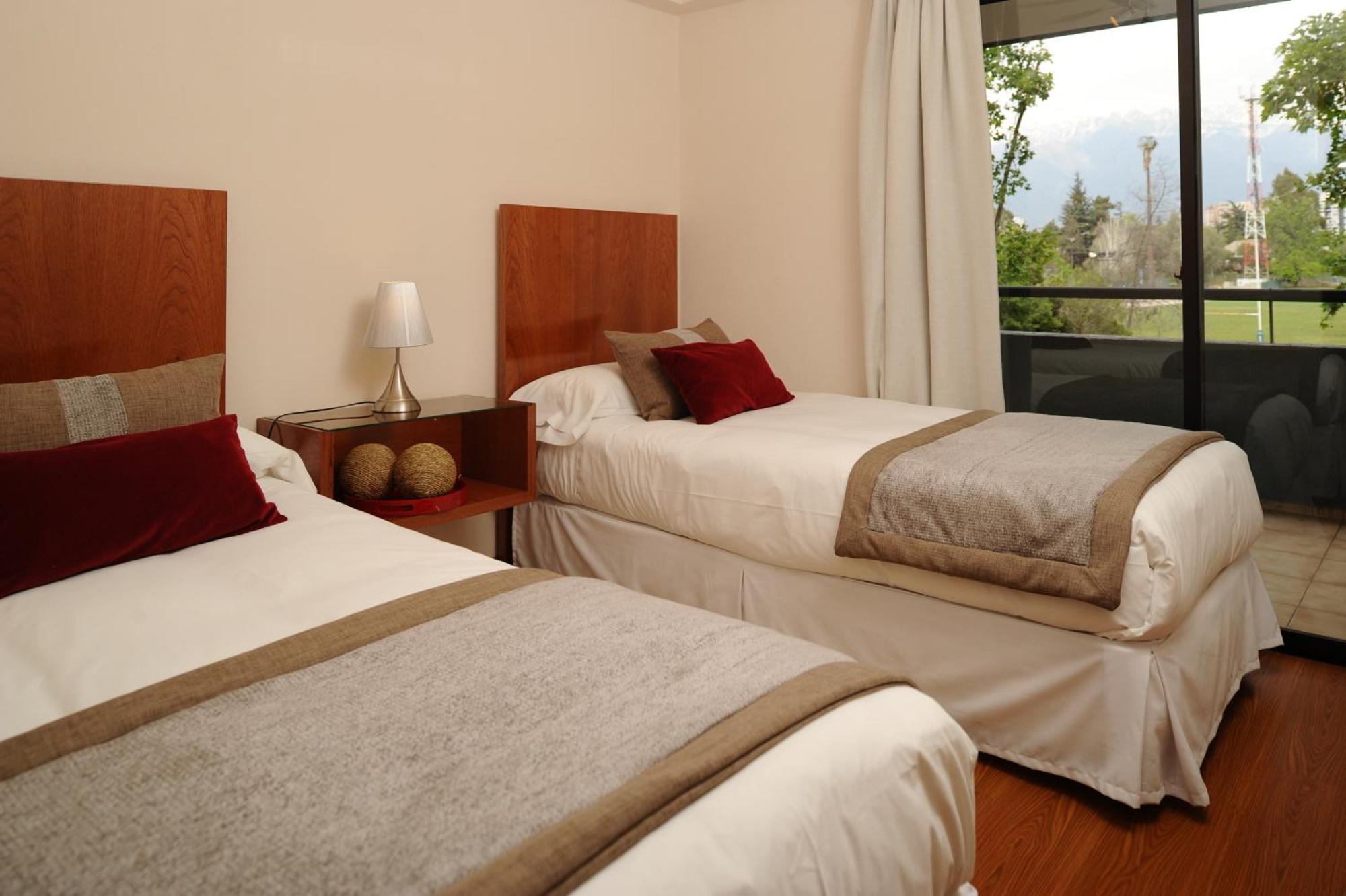 Time Stay - Essential Apartments Santiago Exterior foto
