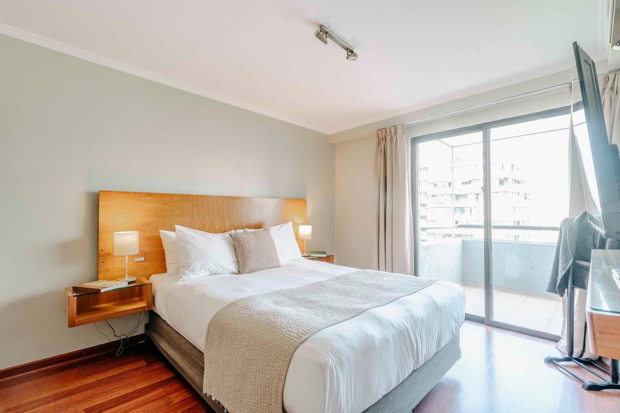 Time Stay - Essential Apartments Santiago Exterior foto